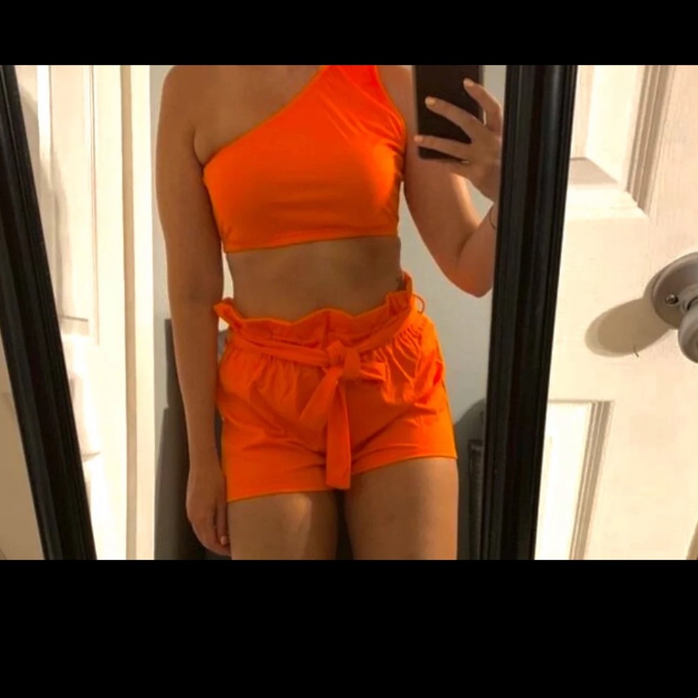 Outfit set - Picture 2 of 2